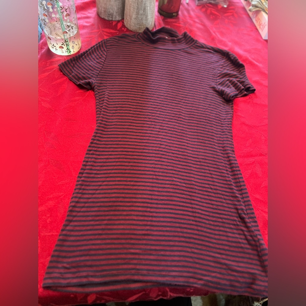 Small High Neck Long Shirt